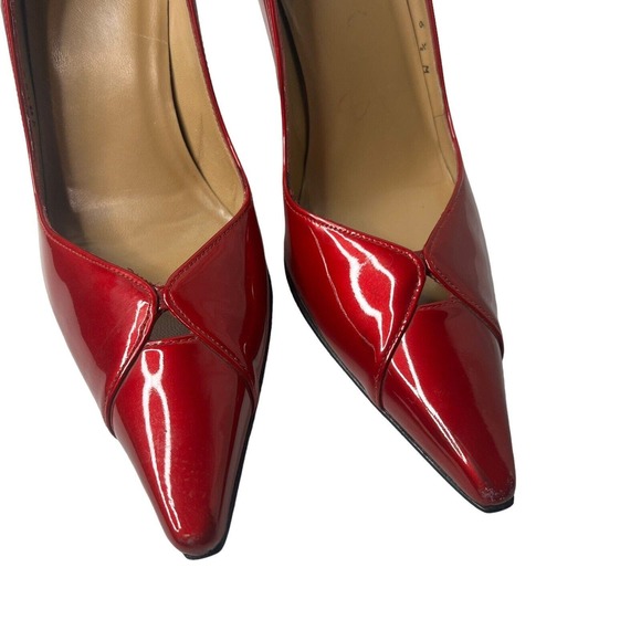 Stuart Weitzman SZ 6.5 Red Patent Leather Pointed Toe Candy Apple Slip on Pumps - Picture 3 of 10
